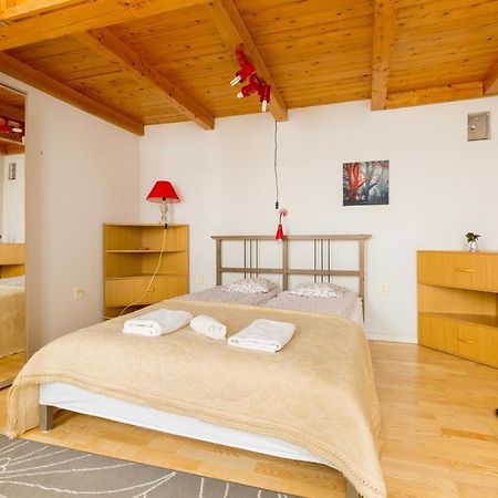 Szentkiralyi 5 - Double Basic In The City Center - Self-Check-In Будапешт Экстерьер фото