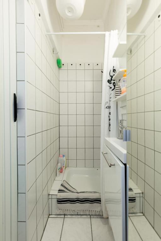 Szentkiralyi 5 - Double Basic In The City Center - Self-Check-In Будапешт Экстерьер фото